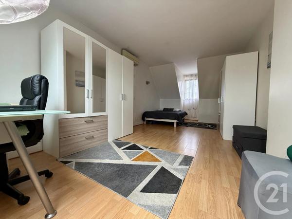 Maison à vendre  6 pièces - 115 m 2   LIVRY GARGAN  - 93