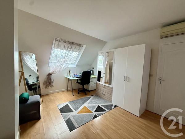 Maison à vendre  6 pièces - 115 m 2   LIVRY GARGAN  - 93