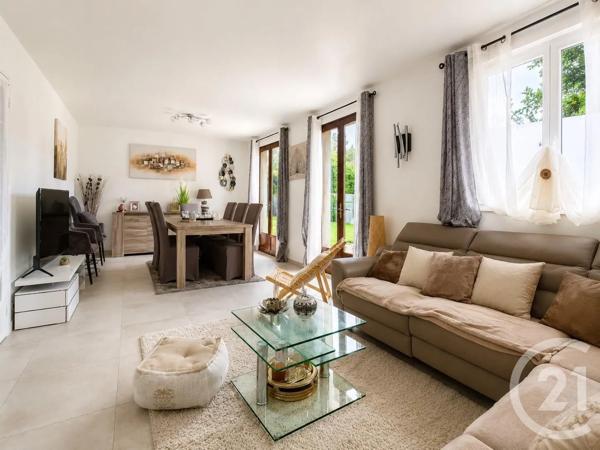 Maison à vendre  6 pièces - 115 m 2   LIVRY GARGAN  - 93
