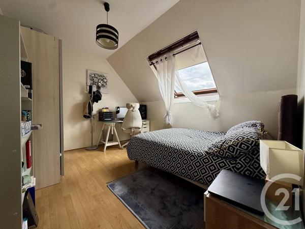 Maison à vendre  6 pièces - 115 m 2   LIVRY GARGAN  - 93