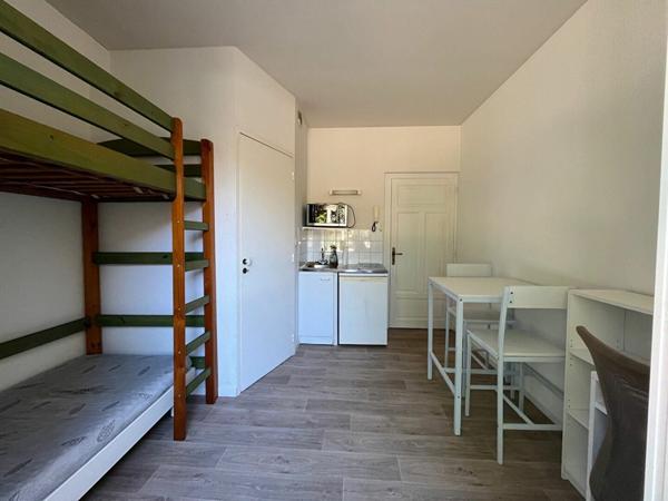 Appartement à louer    1 pièce • 12 m2 Albi