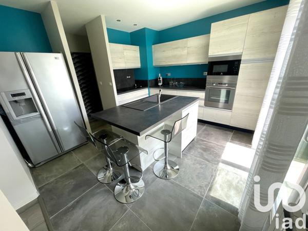 Maison 6 pièces de 124 m² à Médis (17600)