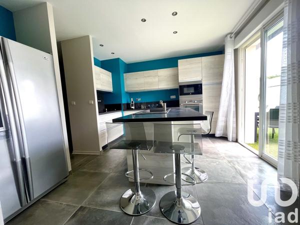 Maison 6 pièces de 124 m² à Médis (17600)