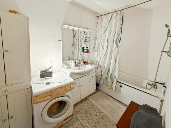 SEVRAN – T2 DE 45 M² AVEC ASCENSEUR, BALCON SANS VIS-À-VIS, PARKING ET RER B