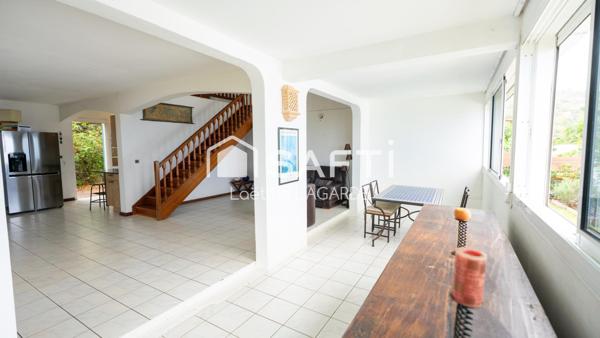 Maison F5/6 avec vue mer et piscine – Secteur Les Colimaçons