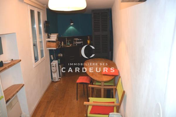 Immeuble
                                                                                                                                                
                                                                                                                                                
                                                                                                                                                
                                                    
                                                                                                                                                                                                                                                                                                                        50  m²                                                                                                                                                                                                         3 etage(s)
