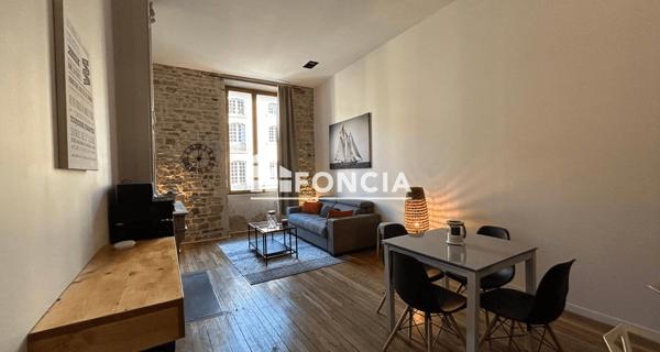 Location Appartement meublé 2 pièces 75.78 m² - Villefranche-sur-saône 69400