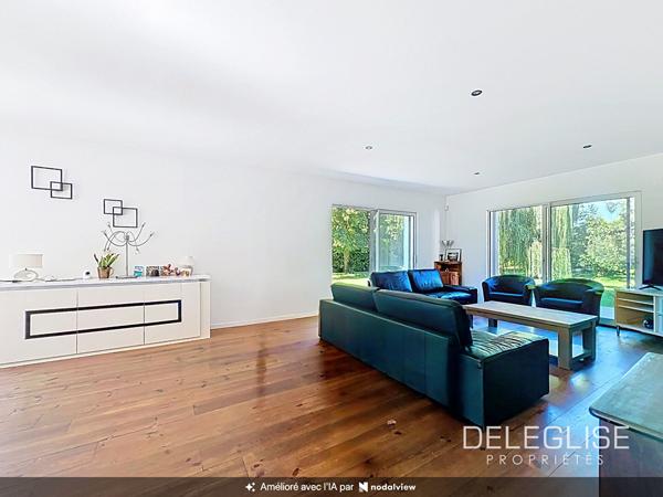Ref. 1706 : Villa contemporaine au coeur du village Aéronautique – Biscarrosse