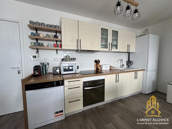 Appartement récent 4 pièces à Melun - Confort et modernité au 3ème étage