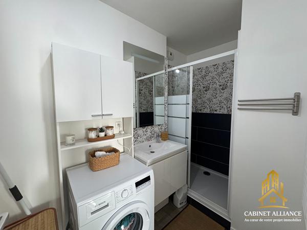 Appartement récent 4 pièces à Melun - Confort et modernité au 3ème étage