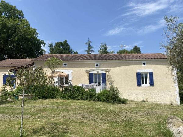 Maison en pierre de 150 m2 à la campagne
