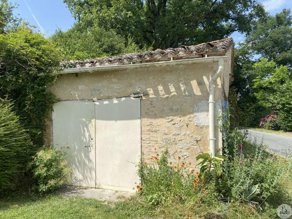 Maison en pierre de 150 m2 à la campagne