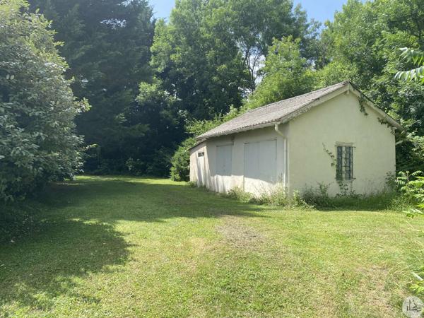 Maison en pierre de 150 m2 à la campagne