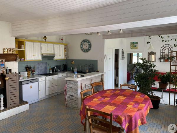 Maison en pierre de 150 m2 à la campagne