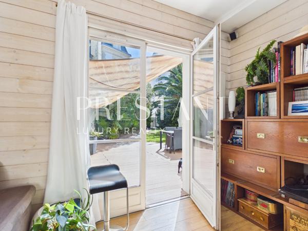 Biarritz hyper-centre : appartement d’exception avec jardin privatif de 250 m2 et garage, BIARRITZ