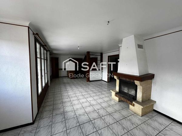 Immeuble de rapport avec garages et jardin