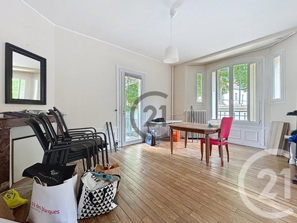 Maison à vendre  8 pièces - 165,82 m 2   FONTAINEBLEAU  - 77