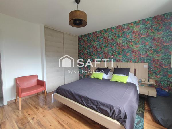 Plain pied au calme de la campagne, beau jardin