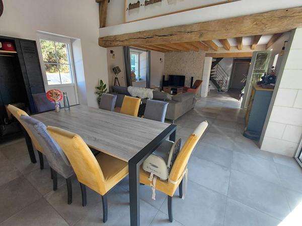 Maison spacieuse de 6 pièces à vendre à Bridore
