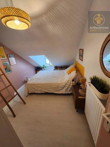 Vente                                                      Maison
                        
                     4 pièces                      90 m2                     à Beaugency