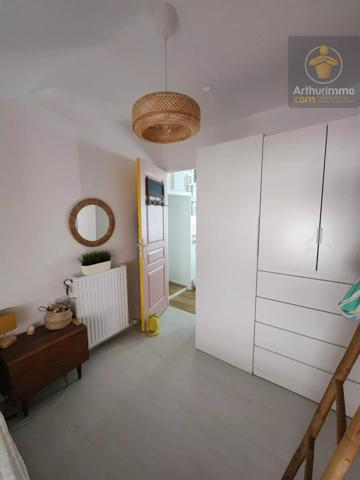 Vente                                                      Maison
                        
                     4 pièces                      90 m2                     à Beaugency