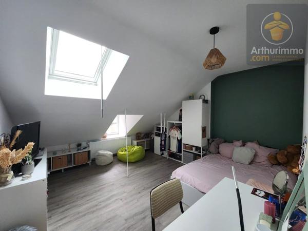 Vente                                                      Maison
                        
                     4 pièces                      90 m2                     à Beaugency