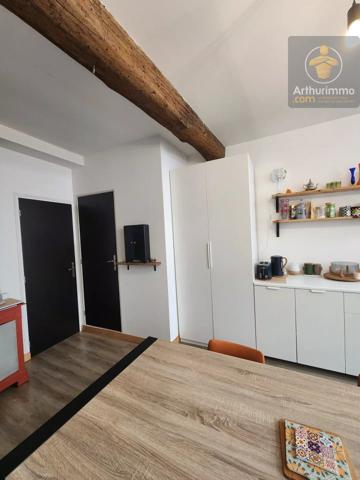 Vente                                                      Maison
                        
                     4 pièces                      90 m2                     à Beaugency