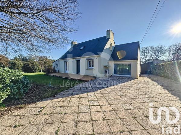 Maison traditionnelle 6 pièces de 140 m² à Savenay (44260)