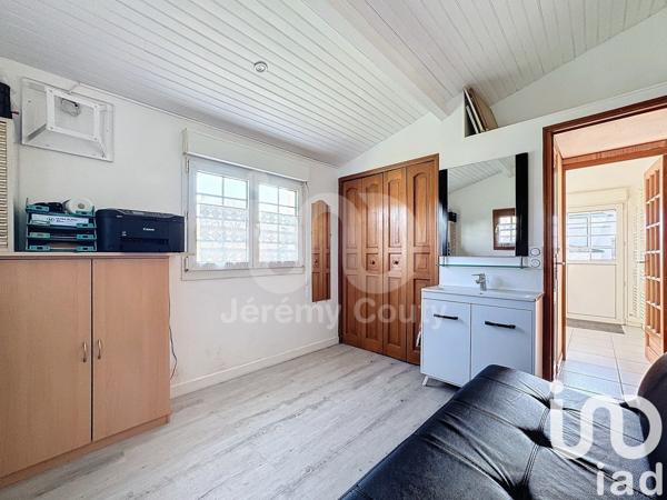 Maison traditionnelle 6 pièces de 140 m² à Savenay (44260)