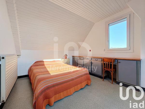 Maison traditionnelle 6 pièces de 140 m² à Savenay (44260)