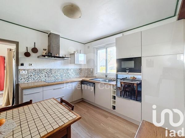 Maison traditionnelle 6 pièces de 140 m² à Savenay (44260)