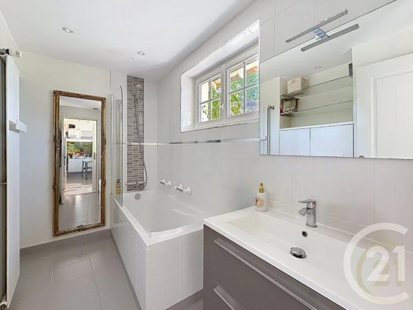 Maison à vendre  6 pièces - 160 m 2   VILLEMER  - 77