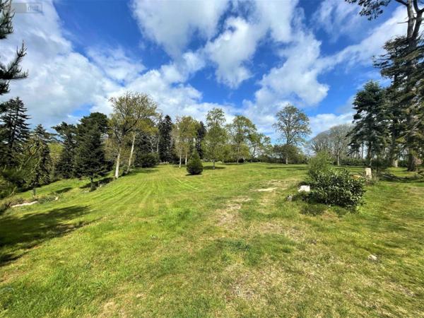 Grande propriété à vendre à Combrit dans le Finistère (29120), ref : 11286/743