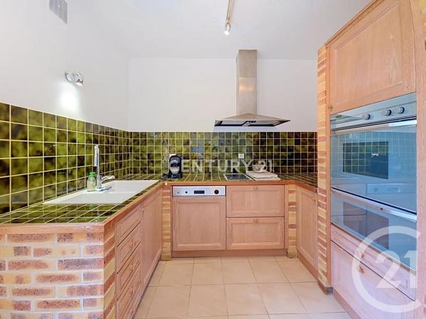 Maison à vendre  7 pièces - 198,84 m 2   NOISY LE GRAND  - 93