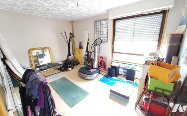 Appartement type F5 de 90 m²