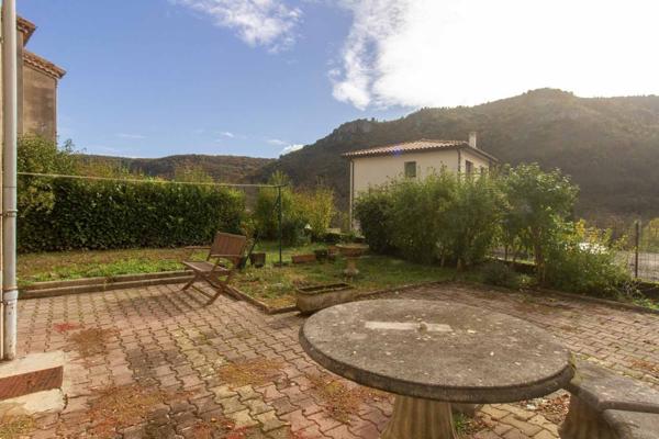 Maison 5 pièces - 83 m² Exclusivité efficity