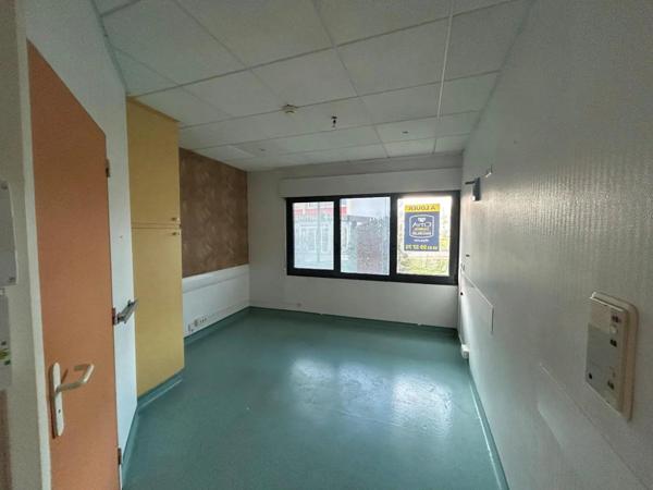 Local professionnel à louer 15m²