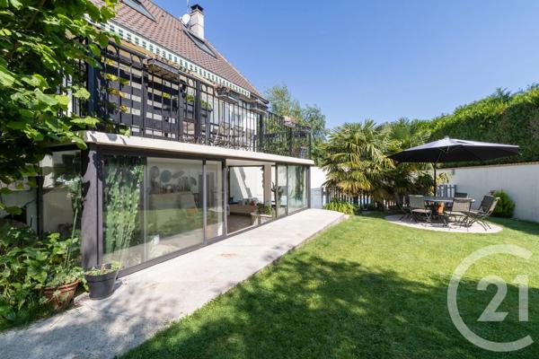 Maison à vendre  5 pièces - 230 m 2   YERRES  - 91