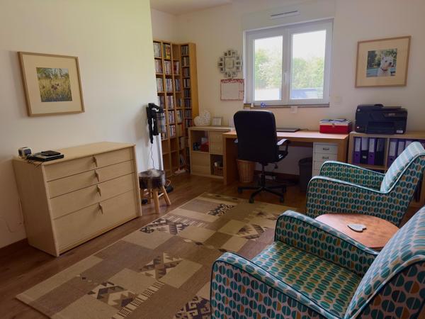 Maison familiale d'environ 180m2 avec terrain de 2500 m2 situé à Issé