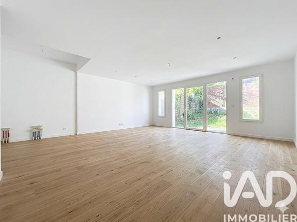 Maison à vendre 6 pièces 150 m² Suresnes