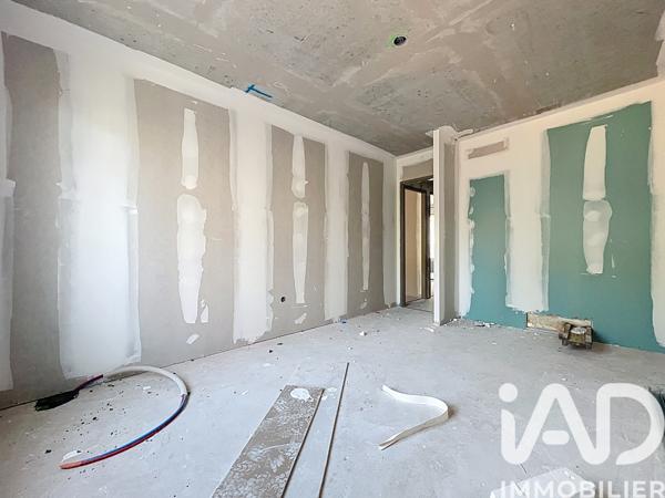 Maison à vendre 6 pièces 150 m² Suresnes