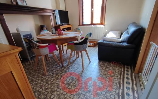 Maison à vendre    2 pièces •  Le Quesnel