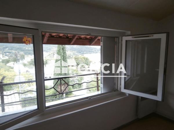 Location Appartement 2 pièces 42.3 m² - 3 MONTEE DES AJONCS Digne-les-bains 04000