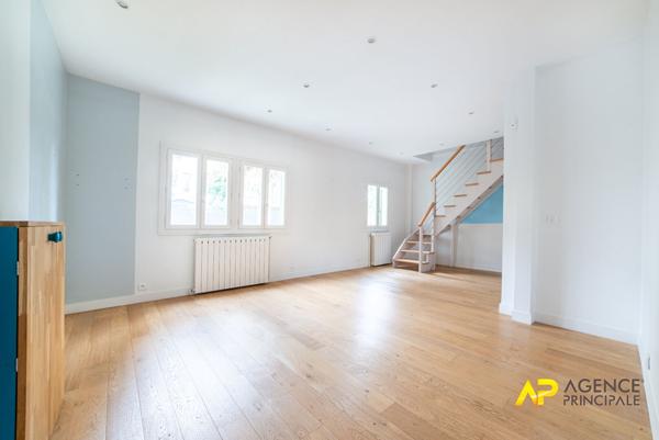 Maison Colombes 5 pièces 116 m² €639 000 ** - Référence 489CLR