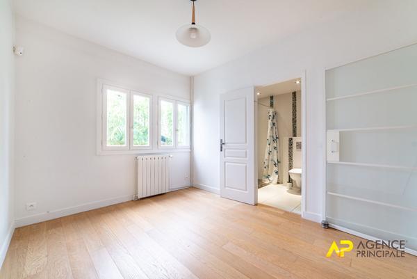 Maison Colombes 5 pièces 116 m² €639 000 ** - Référence 489CLR