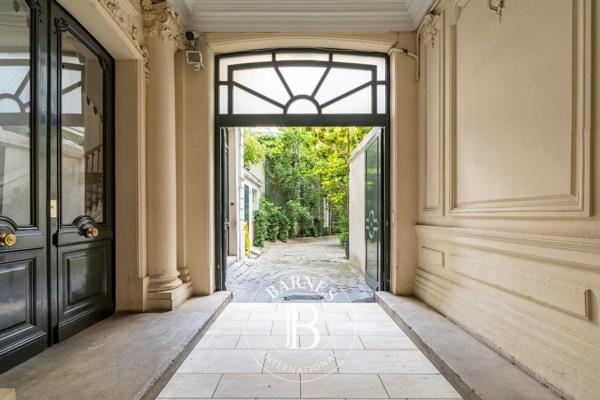 Paris 8ème, Appartement 4 Chambres -  206 m² à vendre