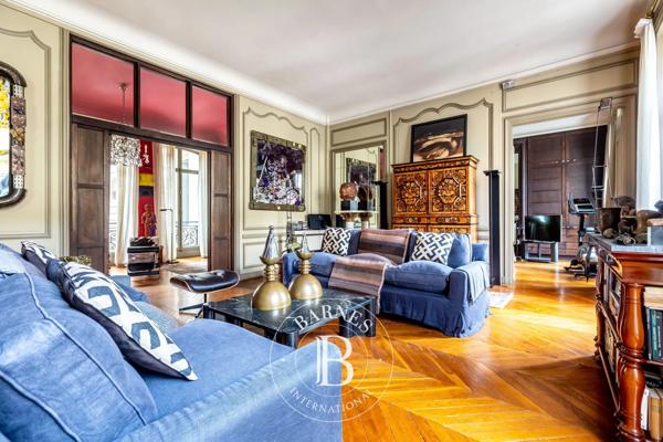 Paris 8ème, Appartement 4 Chambres -  206 m² à vendre