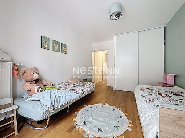 HYPER CENTRE - MAIRIE DE CLAMART - Vente d'un appartement 3 pièces traversant dans un immeuble récent