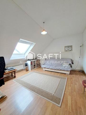 COUP DE CŒUR – UN CADRE DE VIE PRIVILÉGIÉ AU REBBERG, appartement-duplex avec jardin au sein de la copropriété,105 m2, 4 pièces et un espace supplémentaire: des combles aménagées.