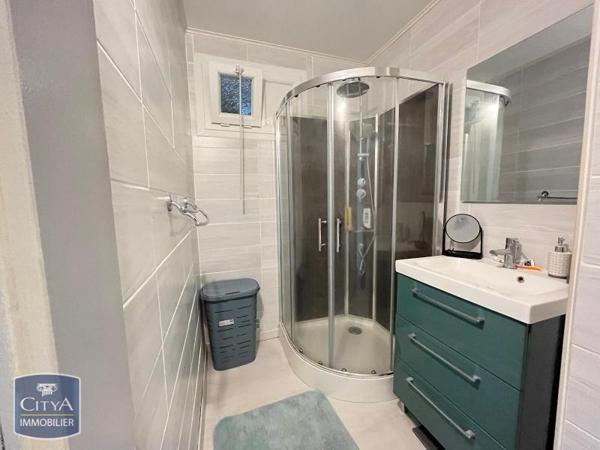 Location appartement Joué-lès-Tours (37300) 1 pièce 10.67m²